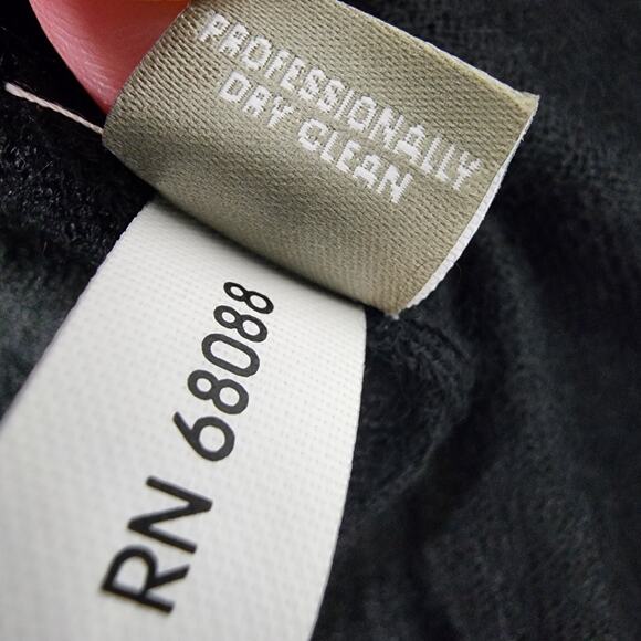 Neiman Marcus Collection Tank Top Medium Cashmere Sleeveless Pullover Black - Picture 9 of 9